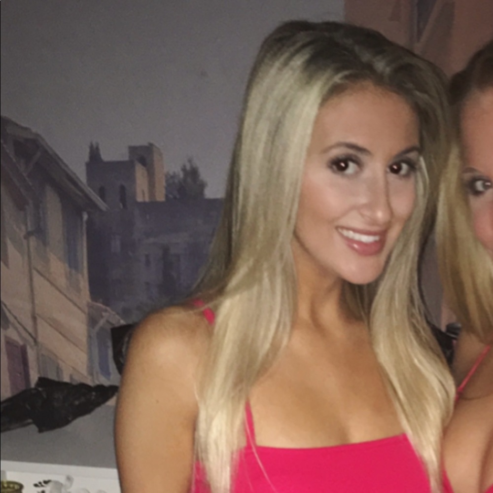 Meet your Posher, Megan